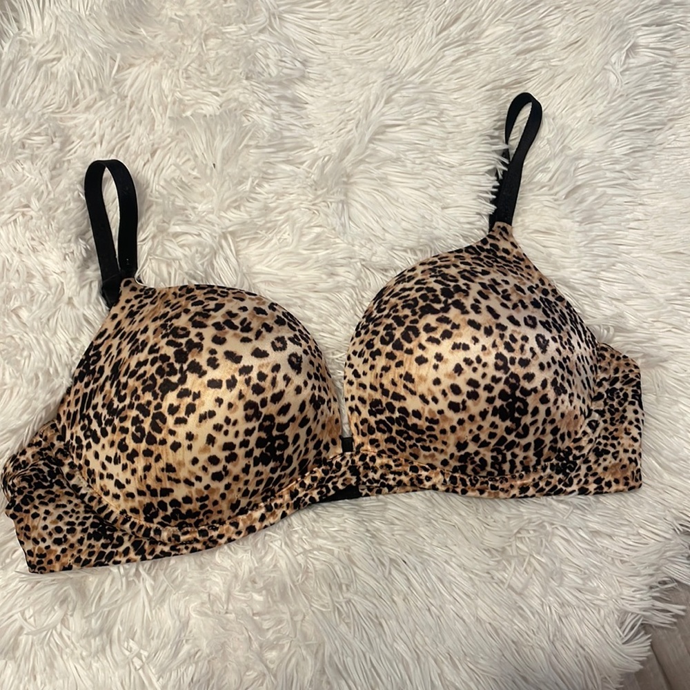Victoria’s Secret push up bra